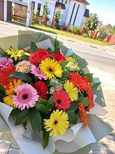 Букет цветов из:  Герберы #REPLACE_PRED# Каменске