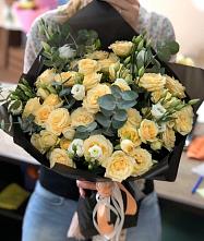 Букет цветов из:  Розы и Лизиантусы в Каменске